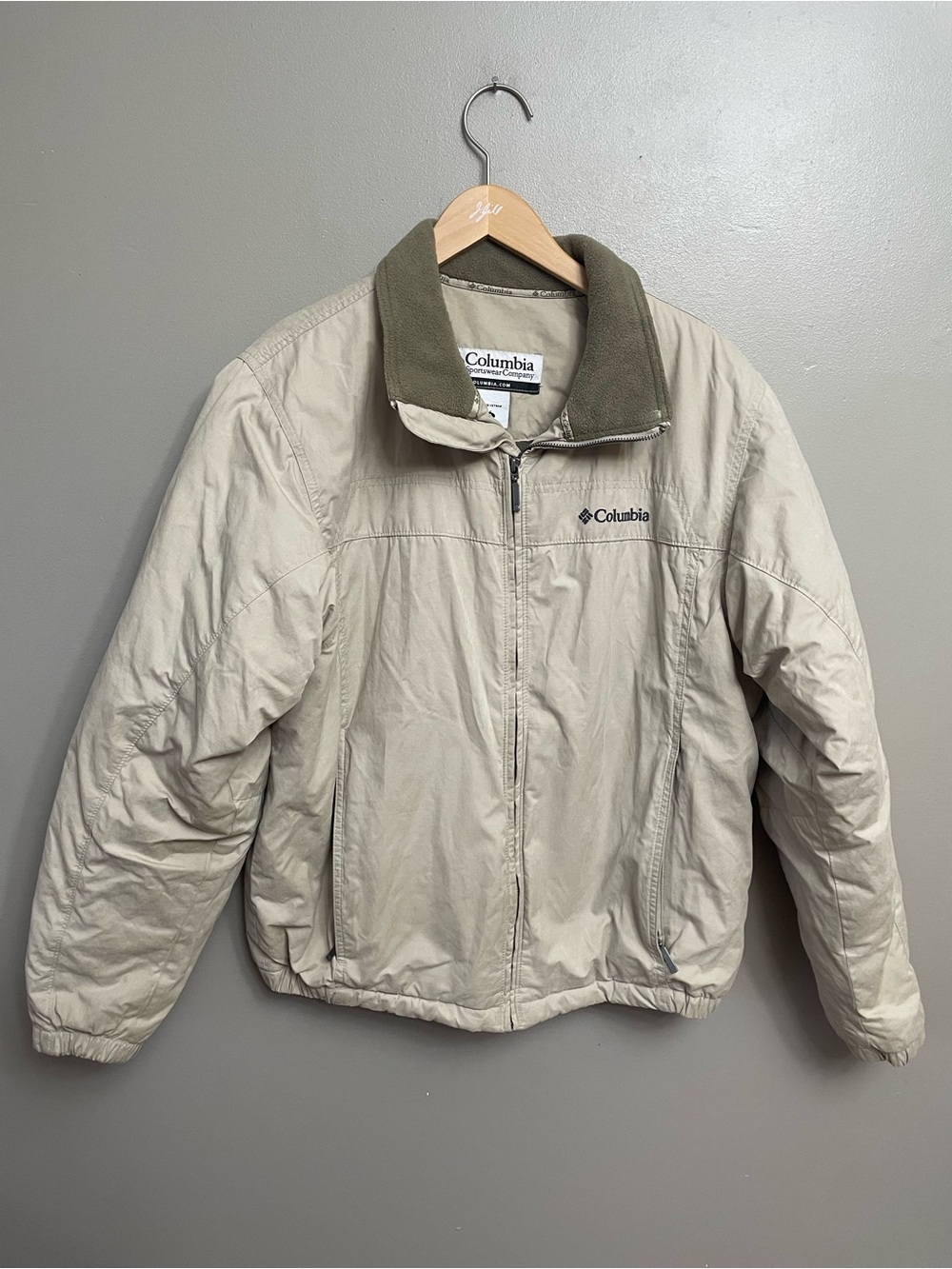 Men's COLUMBIA Vintage Jacket Size M Color tan Fleece Lined Bomber